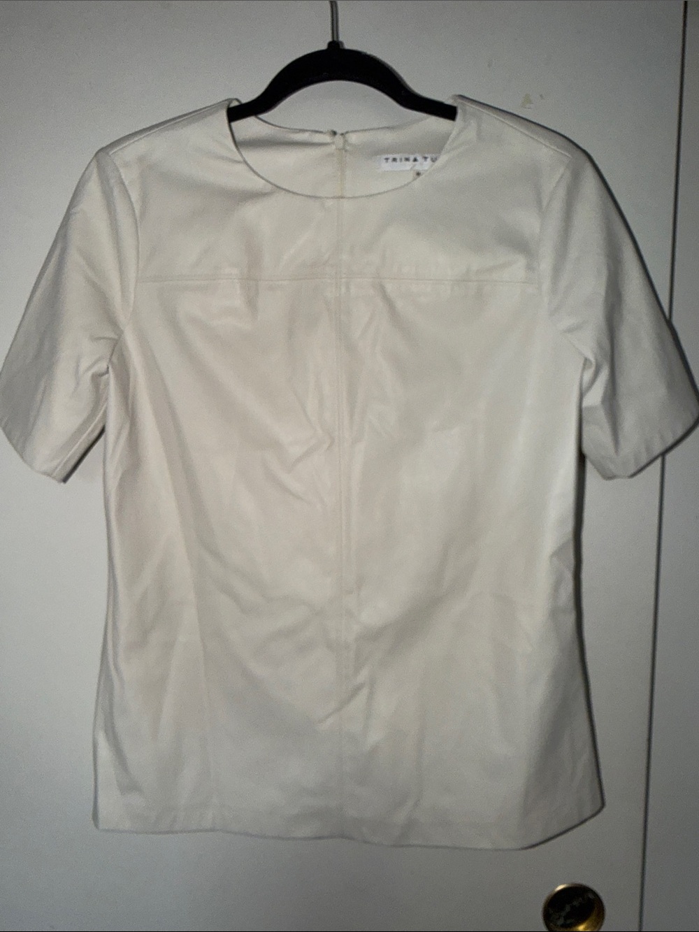Trina Turk Cream Short Sleeve Faux-Leather Top
